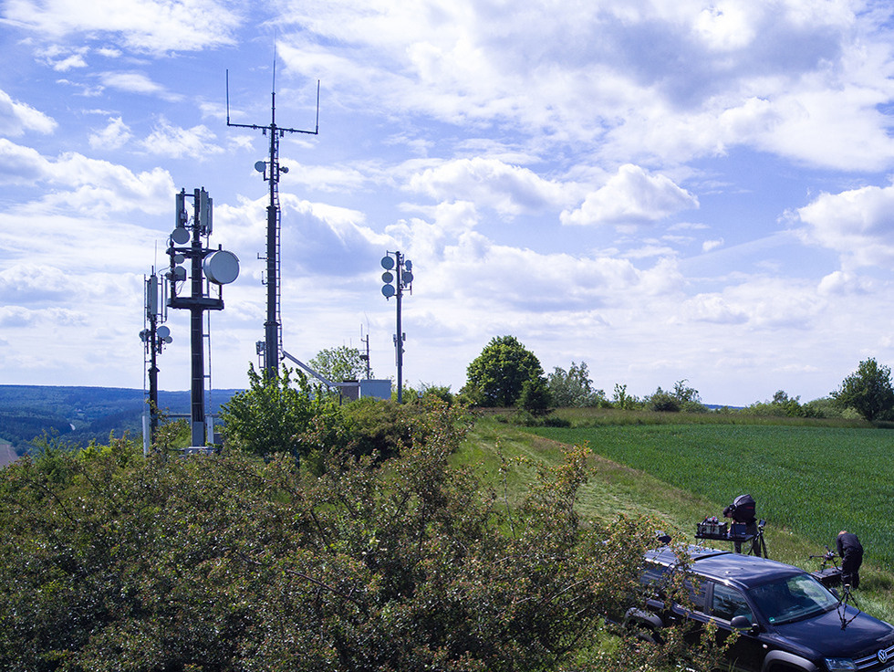 Installing a TGS Avior next to a radio mast near Dassel